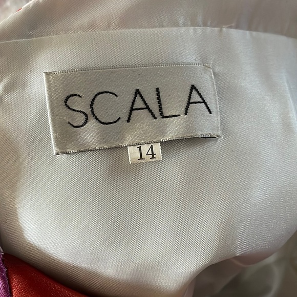 Scala prom dress. Multicolor floral. Size 14. - Picture 4 of 7